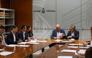 Educación firma los convenios de gratuidad de 0 a 3 años con veinte ‘escoletes’ de Ibiza
