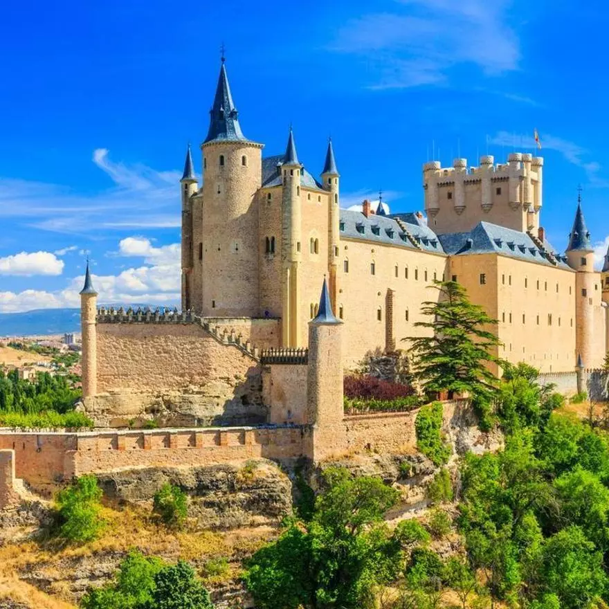 El Alcázar de Segovia, el "castillo de película" más bonito del mundo
