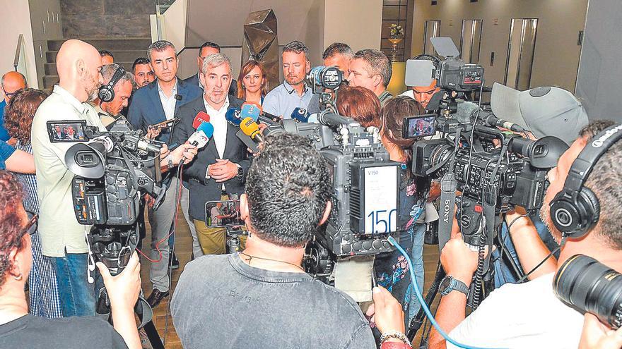 CC y PP sellan su acuerdo para el Gobierno de Canarias