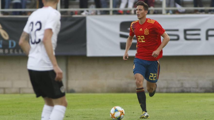 Pau Torres, titular con España sub&#039;21 en la  goleada sobre Austria