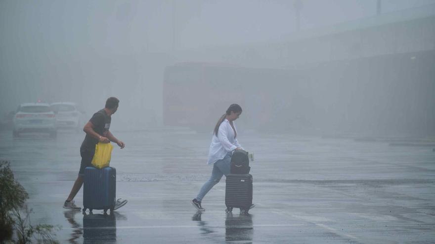 El CD Tenerife, desviado a Fuerteventura por la tormenta &#039;Hermine&#039;