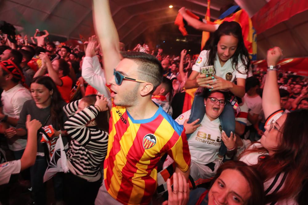 El Valencia y su afición celebran el título de la Copa del Rey