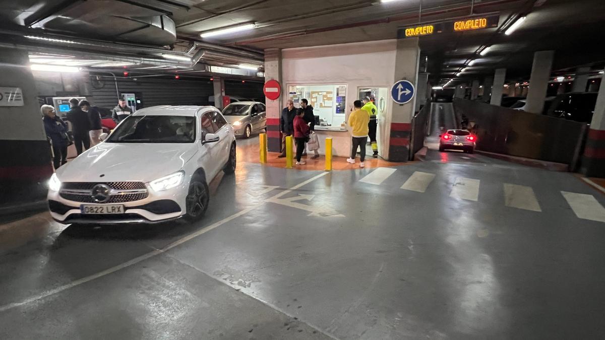 Interior del parking de la Plaza Nueva de Lucena.