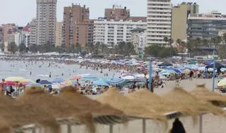 Reservar en la costa andaluza será más caro y más difícil este verano para los cordobeses