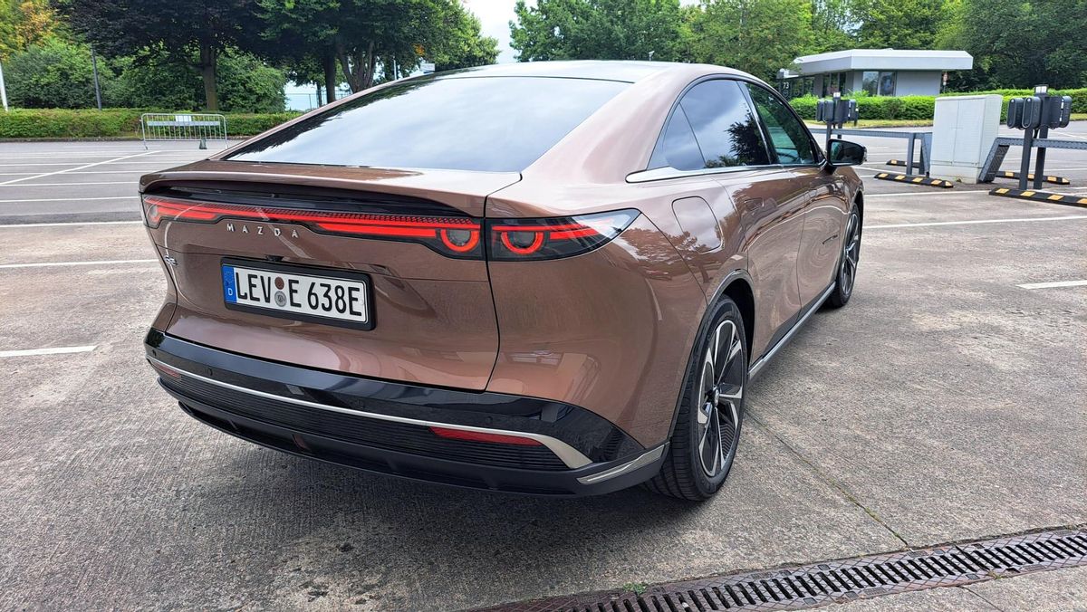 Mazda 6e: Una berlina con mucho sentido