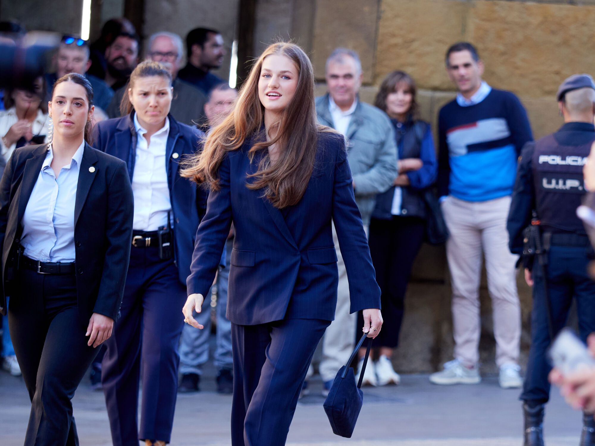 EN IMÁGENES: Leonor se da un baño de multitudes en su estreno como Princesa de Viana