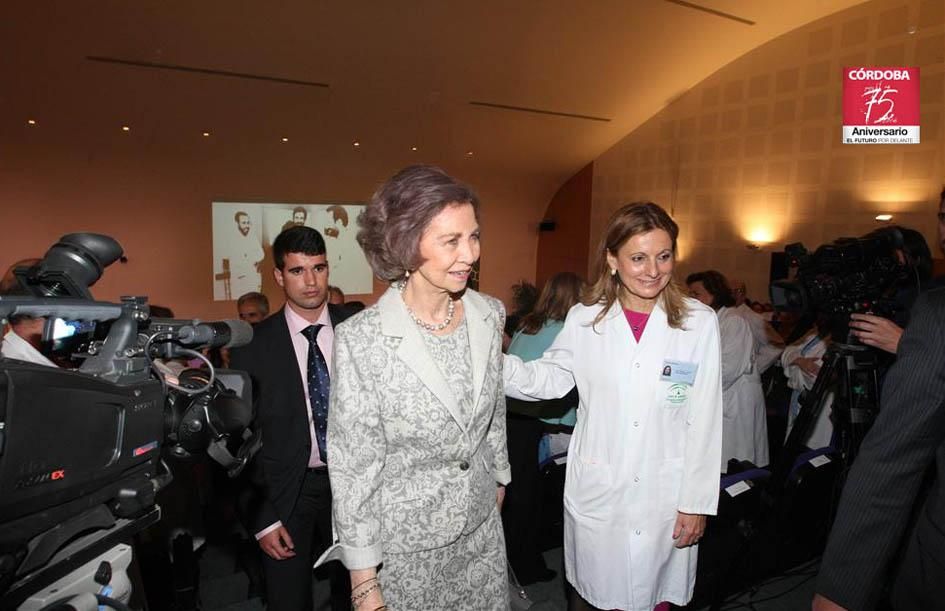 Fotogalería: La Reina Doña Sofía inaugura el acto central del 40º aniversario del Hospital Reina Sofía