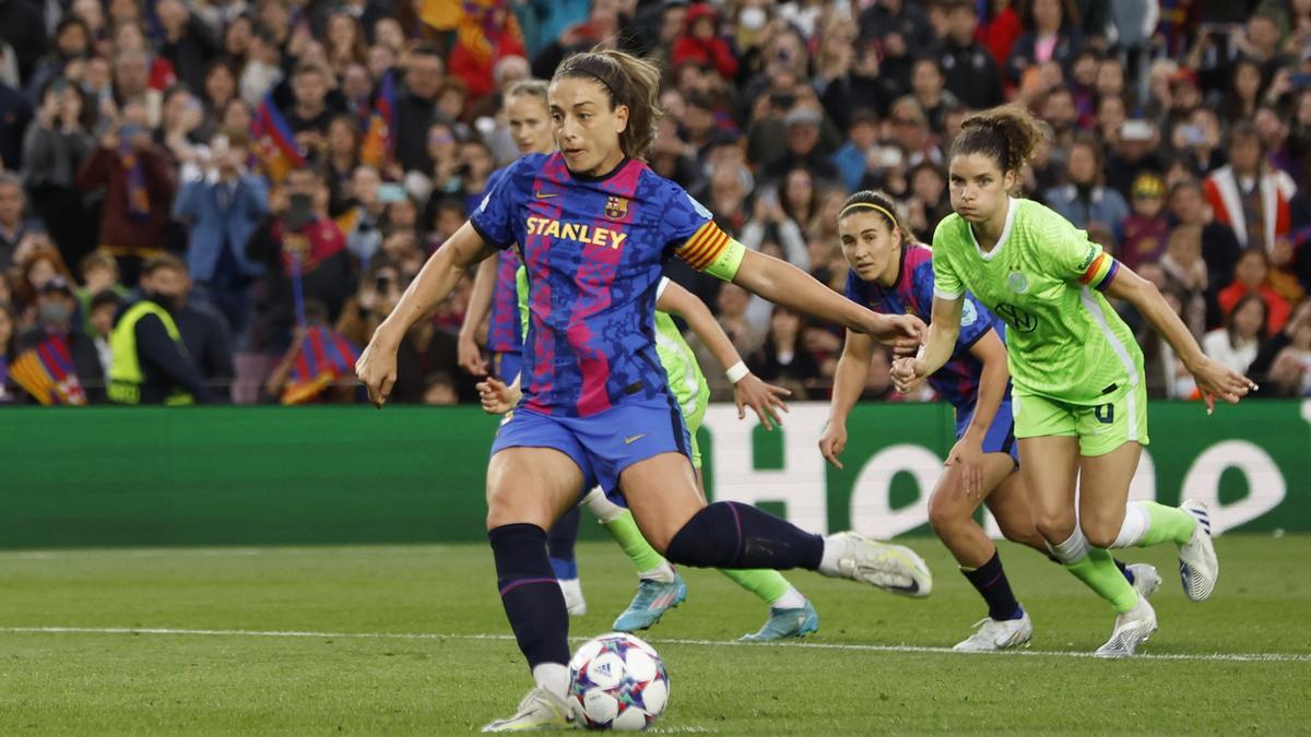 El incremento de la práctica de fútbol femenino implica una serie de riesgos a la hora de sufrir lesiones.