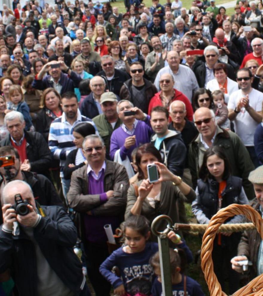 El salmón, la ganadería y la huerta reinan en Salas