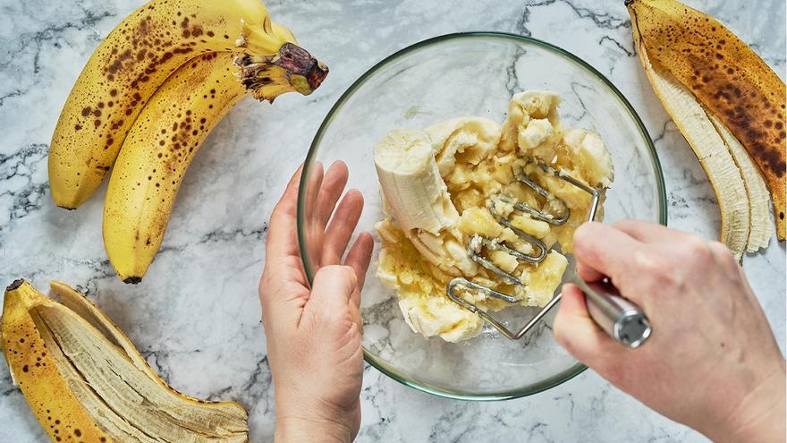 Adiós a la retención de líquidos: la receta de plátano dulce con la que se acabarán los antojos