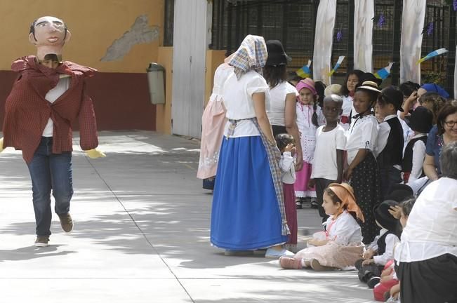 FIESTA DIA DE CANARIAS EN EL COLEGIO AGUADULCE