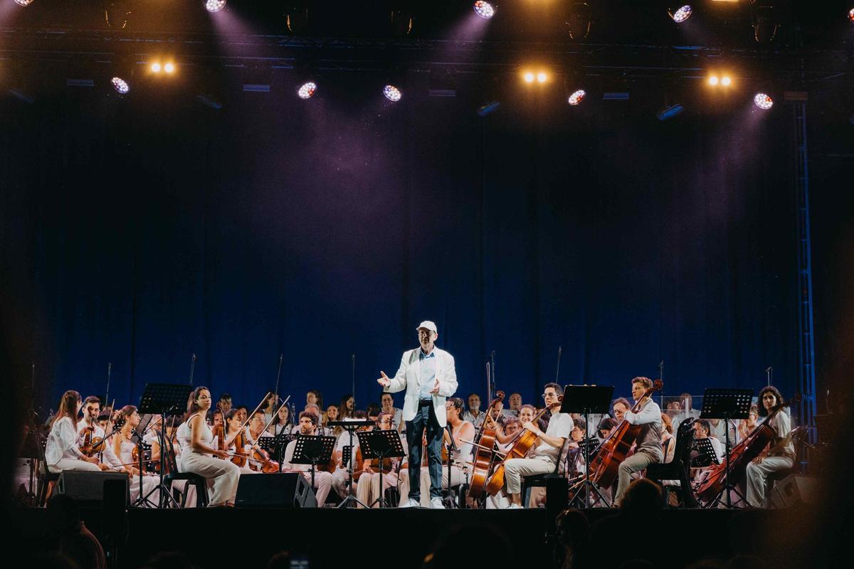 Les imatges de la Simfònica de Cobla i Corda de Catalunya al festival Vallviva