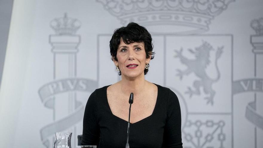 La Seguridad Social confirma que las madres que han dejado su trabajo para cuidar a hijos podrán tener hasta cinco años de cotización extra y llega el permiso de 34 semanas