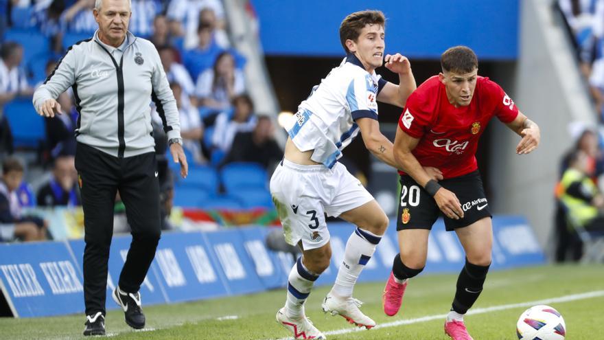 El Mallorca perdona al final y la Real se lleva los tres puntos