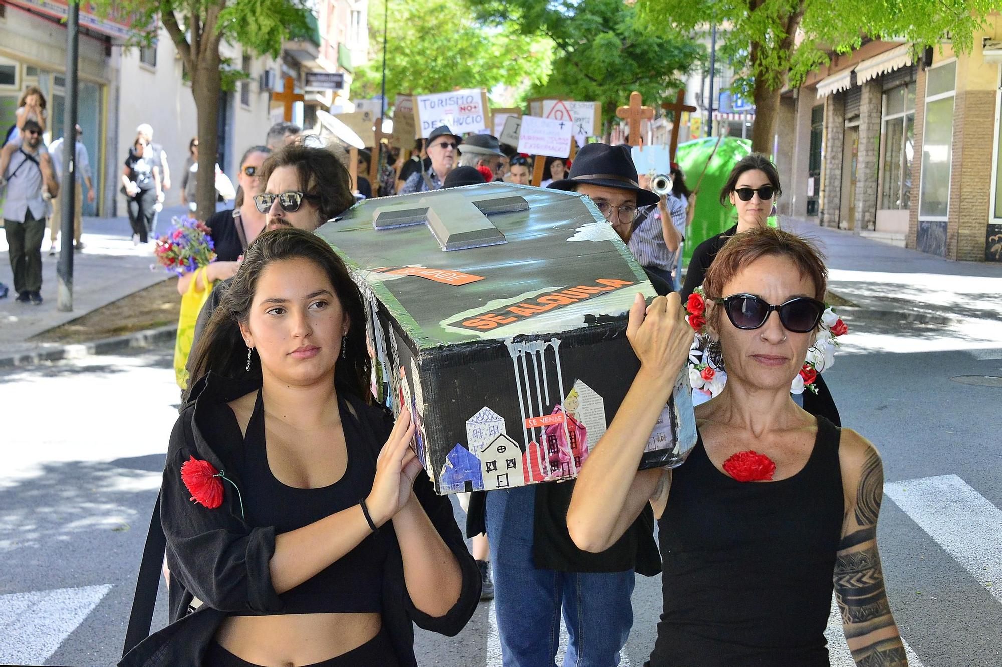 "Carolinas no se vende, se defiende"