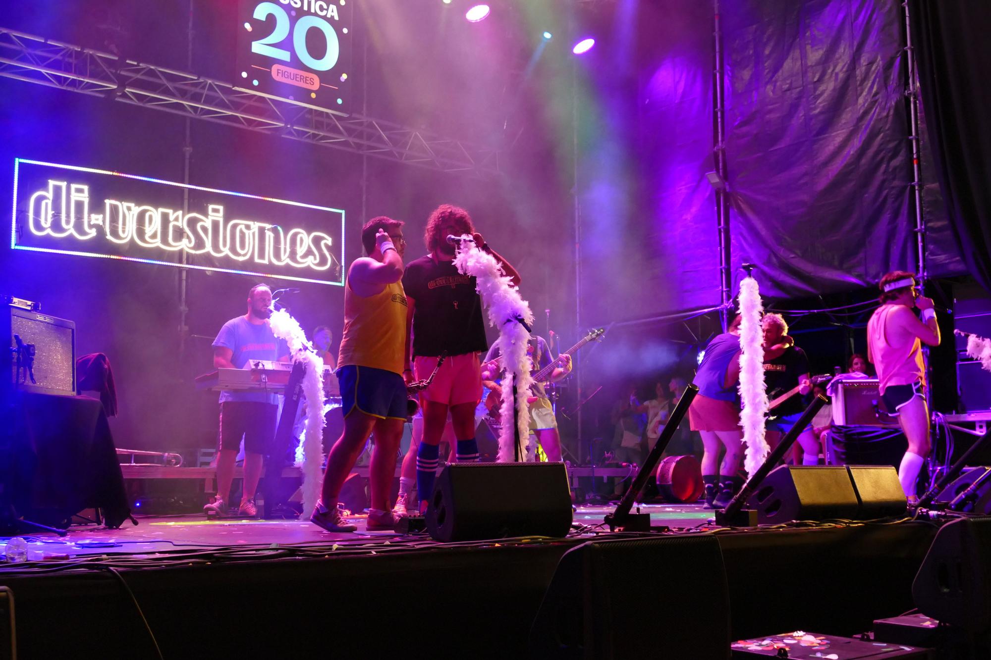 Multitudinari final de festa per celebrar els vint anys d'Acústica