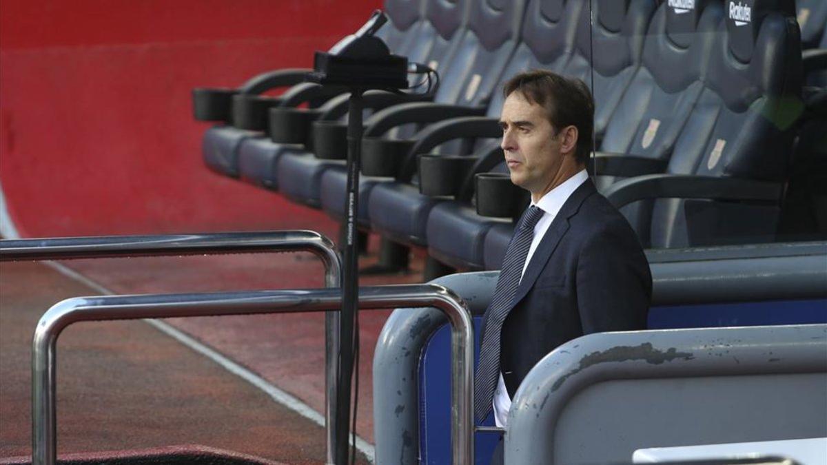 Lopetegui disputó su último partido como técnico en el Camp Nou