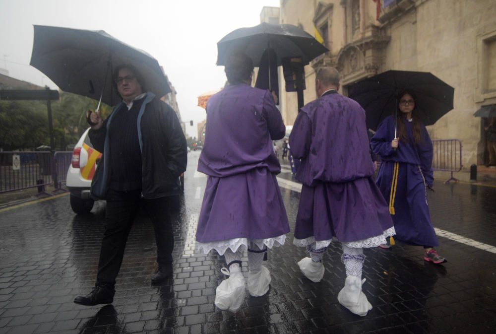 Murcia se queda sin la procesión de los 'salzillos' por la lluvia