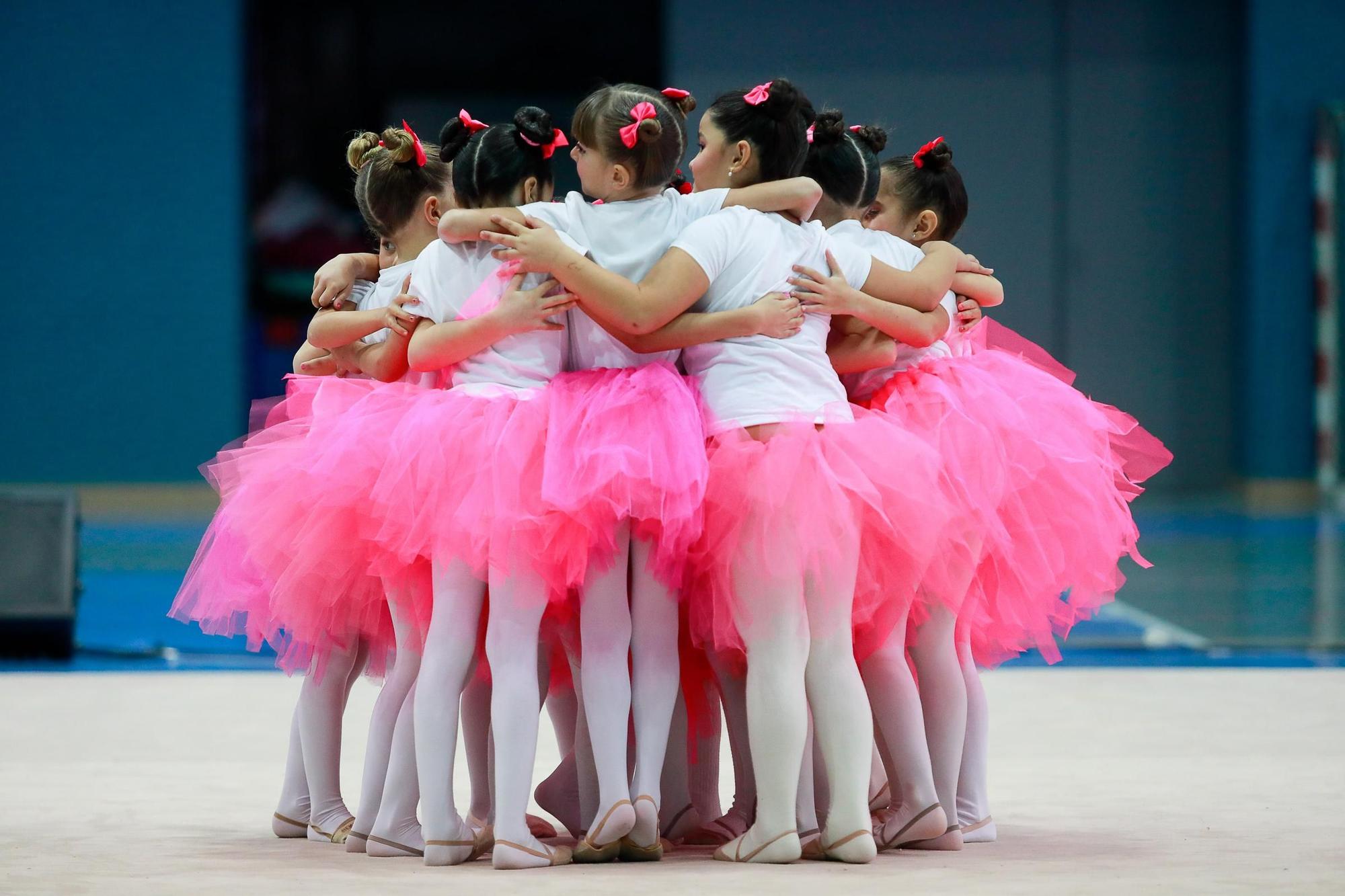 Mira aquí las imágenes de la gala de Navidad de gimnasia rítmica en Ibiza