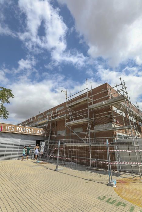 Obras en el Instituto de Torrellano