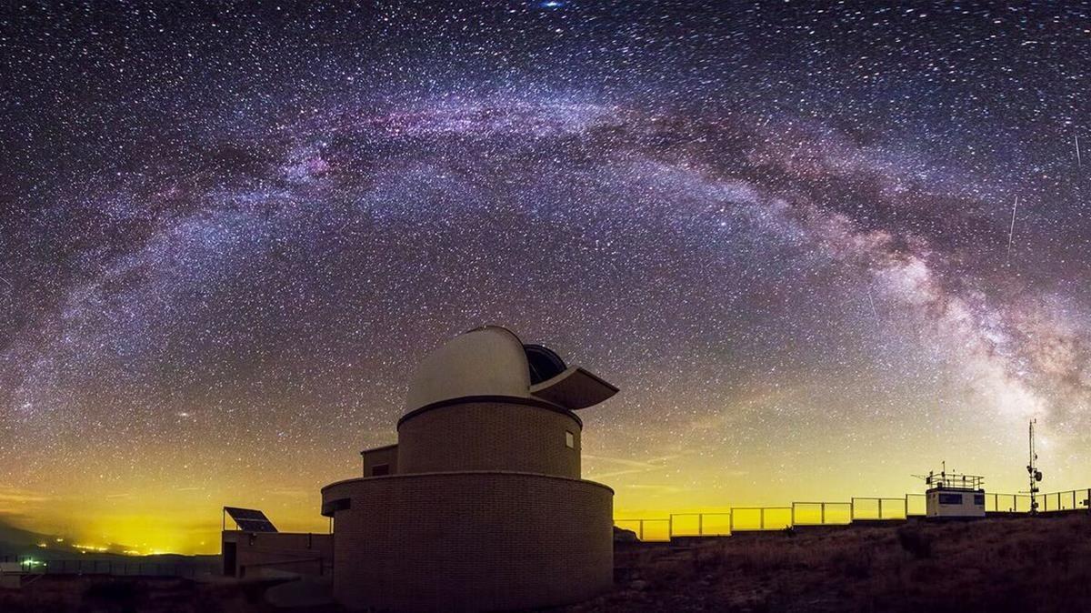 Espectacular imatge del parc astronòmic del Montsec.