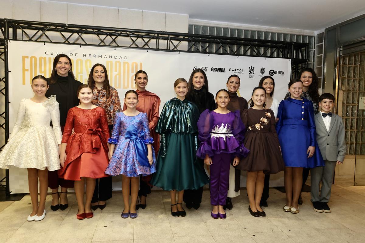 Cena infantil de Fogueres en Nadal