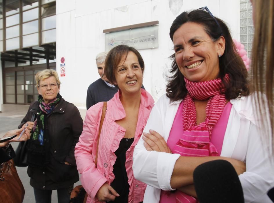 Meixoeiro lanza globos para solidarizarse en la lucha contra el cáncer // A.Villar