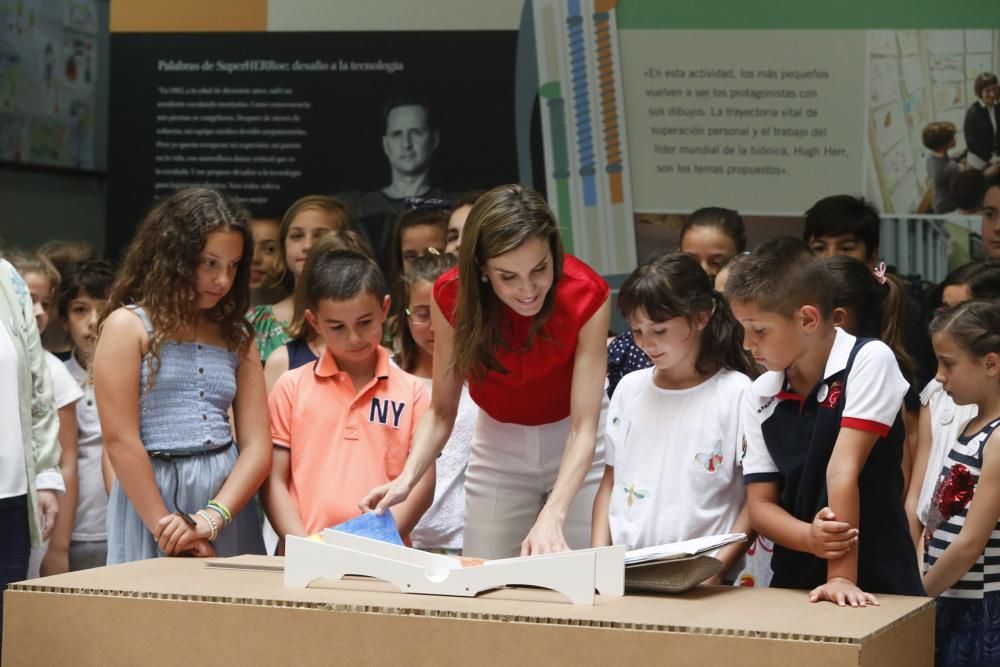 Visita de la Reina Letizia al colegio Quirinal