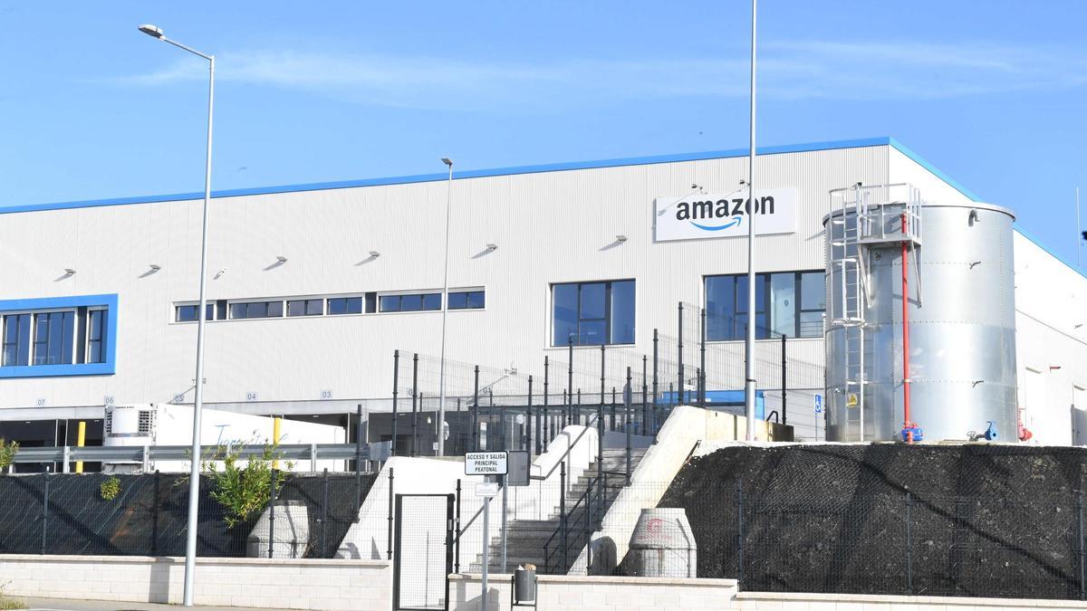 Centro logístico de Amazon en Cambre