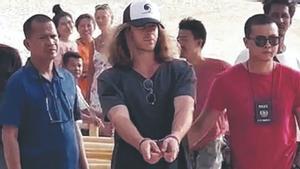 La policia de Tailàndia torna a interrogar Daniel Sancho la vigília que s’acabi el seu aïllament