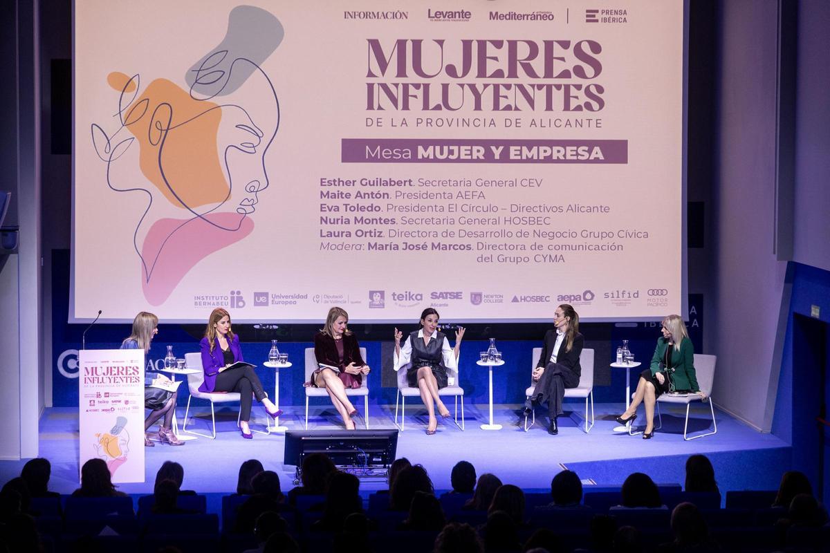 Imagen de archivo de la pasada edición del encuentro «Mujeres influyentes en la provincia de Alicante».