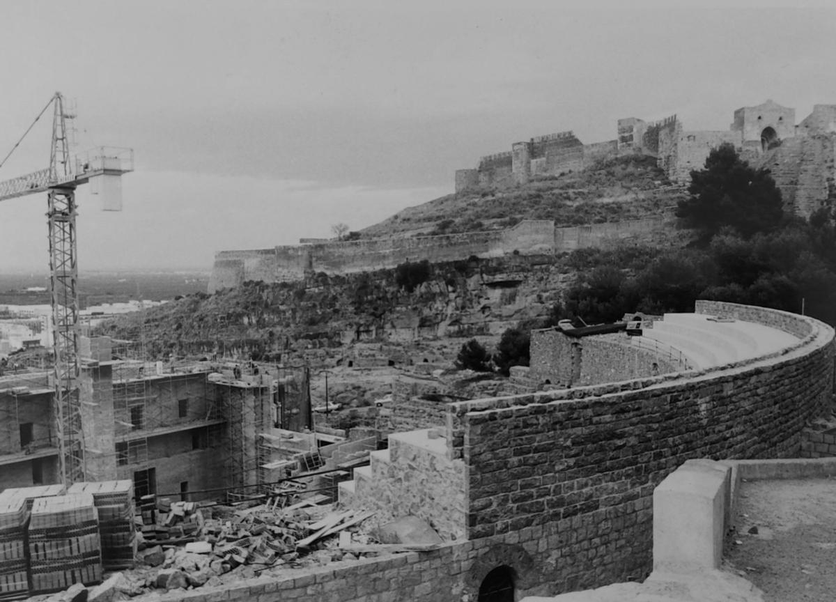 Así fue la polémica rehabilitación del Teatro Romano de Sagunt.