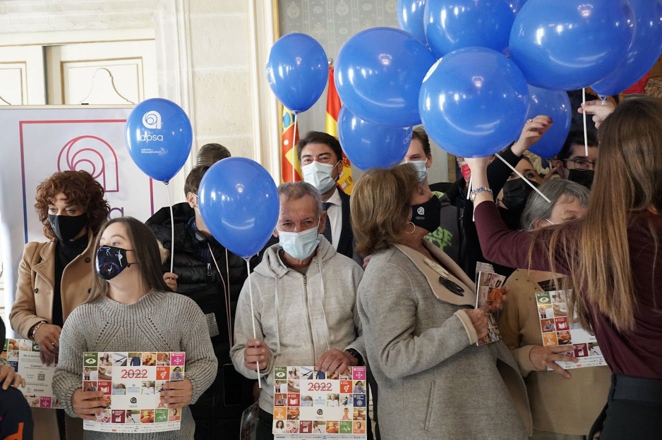 APSA presenta su calendario solidario 2022