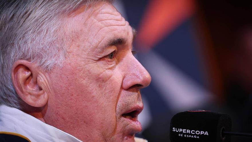 Ancelotti se enfrenta a Xavi: “Estaría contento de ganar la final aunque no lo merezcamos” Ancelotti se enfrenta a Xavi: “Estaría contento de ganar la final aunque no lo merezcamos”