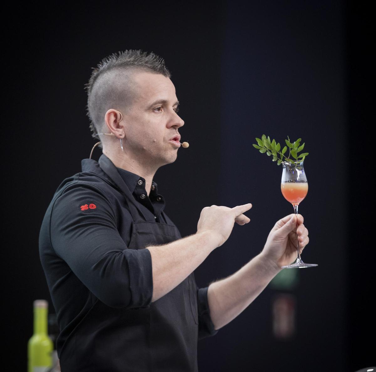 Dabiz Muñoz y la revolución líquida: así es "Metamorfosis", el menú que rompe las reglas en Madrid Fusión.