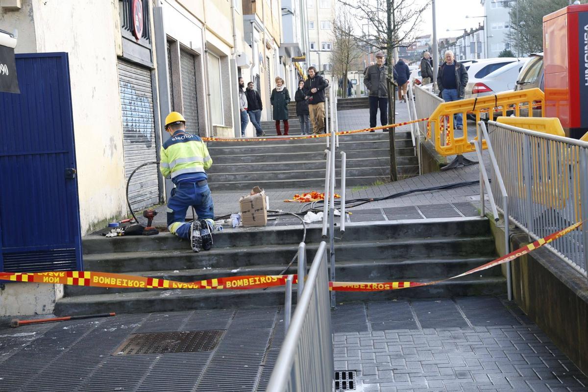 La explosión de un transformador en Vista Alegre deja a cientos de vecinos sin luz: "Hemos vivido momentos de pánico"