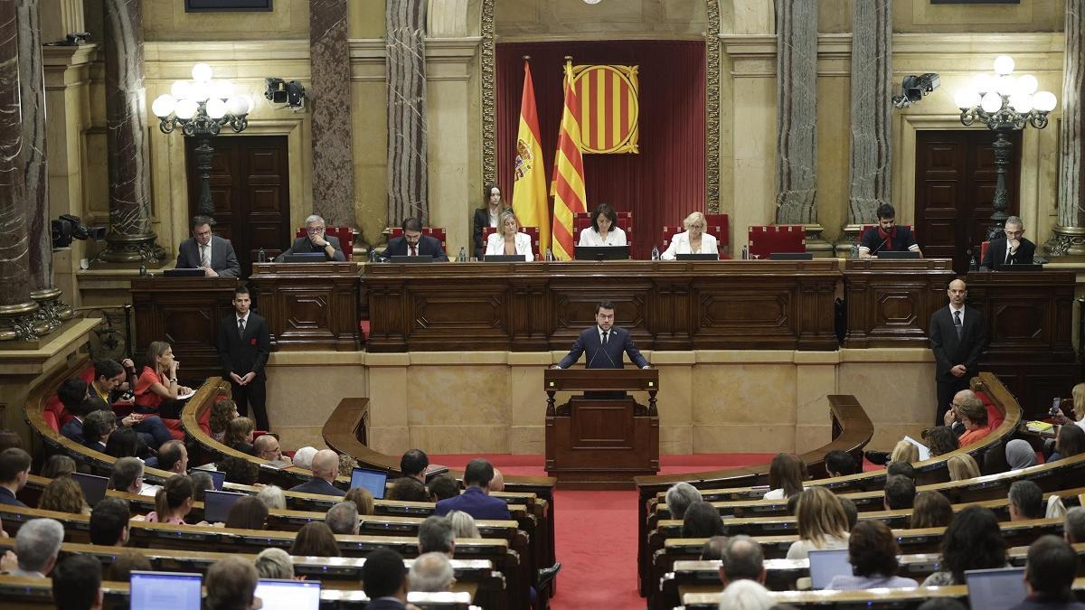 El pleno del Parlament, reunido durante el debate de política general