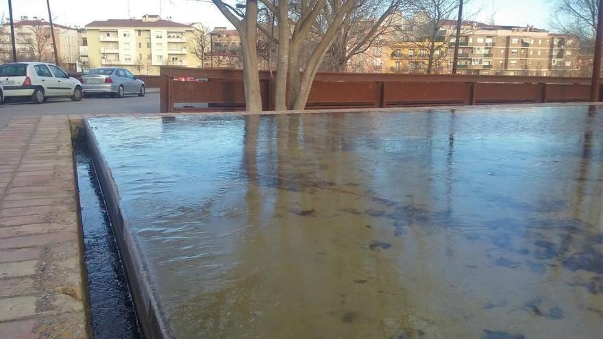 Un viver glaçat al Parc de les Aigües de Figueres.