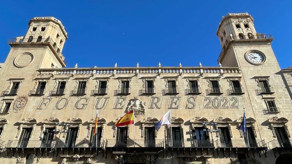 Luces de Hogueras para el centro de Alicante