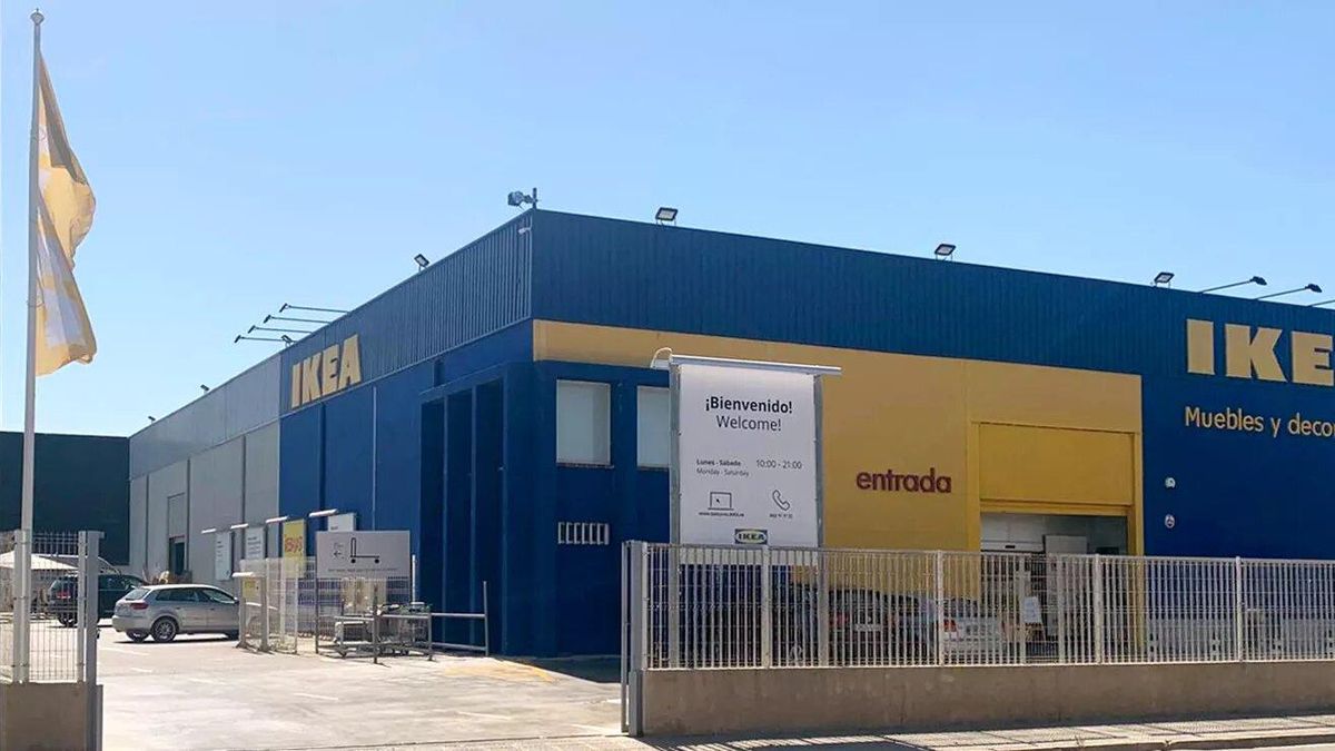 Ikea arrasa con estos coloridos vasos que se han vuelto virales: cuestan menos de diez euros