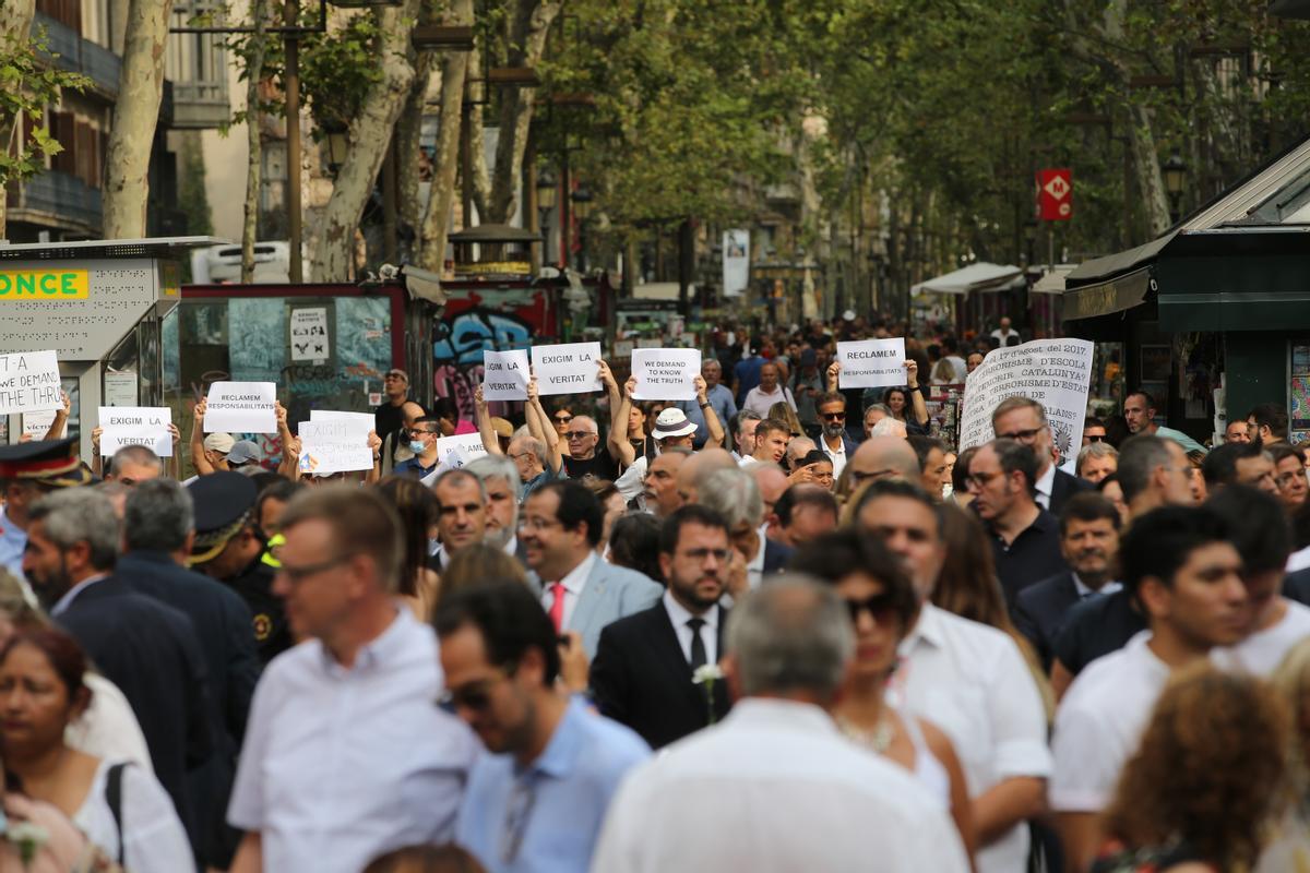 Homenaje a las víctimas del atentado del 17-A, en Barcelona