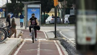 El TSJA suspende los artículos que impiden a los ciclistas de Málaga ir por la acera