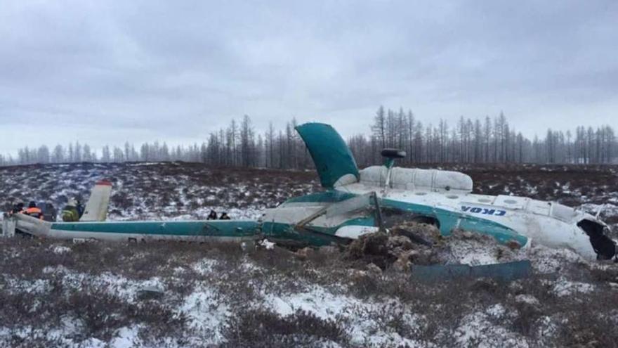 Diecinueve muertos al estrellarse una avioneta en Siberia
