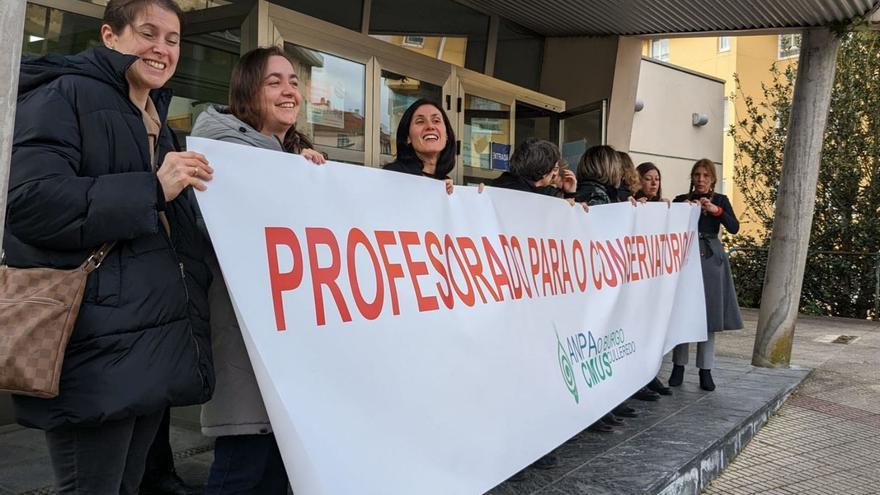 El Conservatorio de Culleredo sigue con dos bajas de profesores de piano tras un mes de protestas