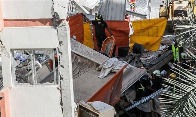 Derrumbe de un edificio de viviendas en Los Cristianos