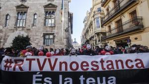 Manifestación de los trabajadores contra el cierre de Canal 9.