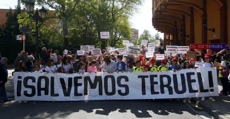 Manifestación: 'Salvemos Teruel'