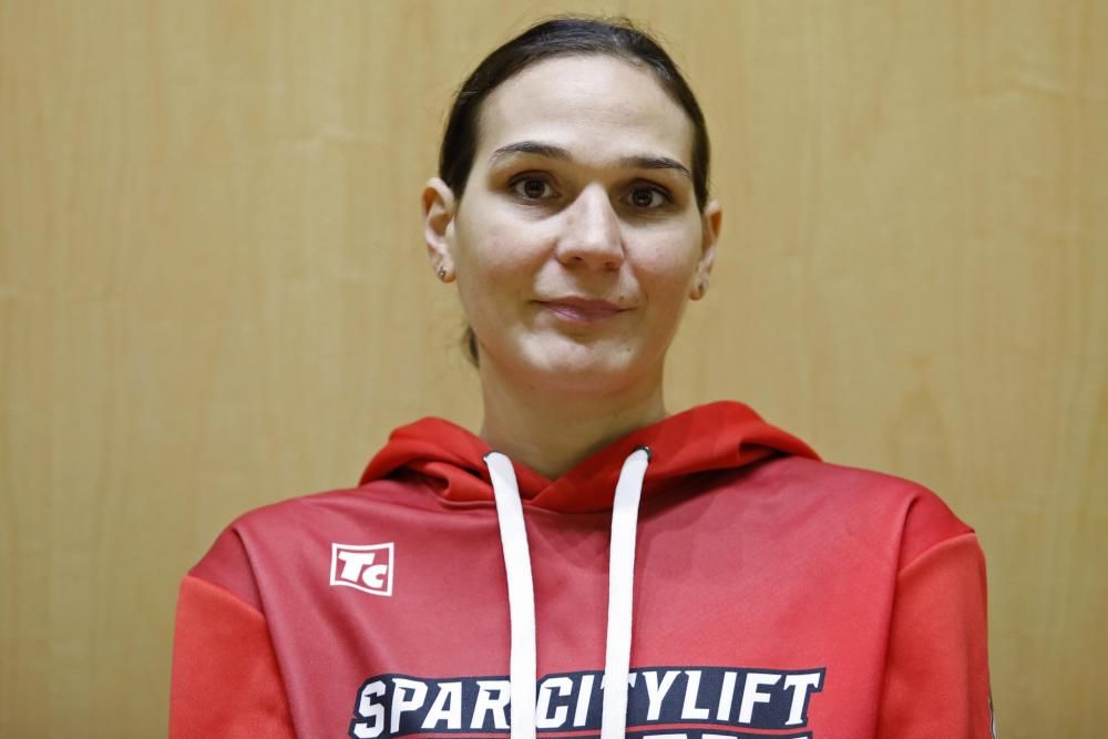 Sonja Vasic, presentada com a nova jugadora de l'Spar Citylift Girona