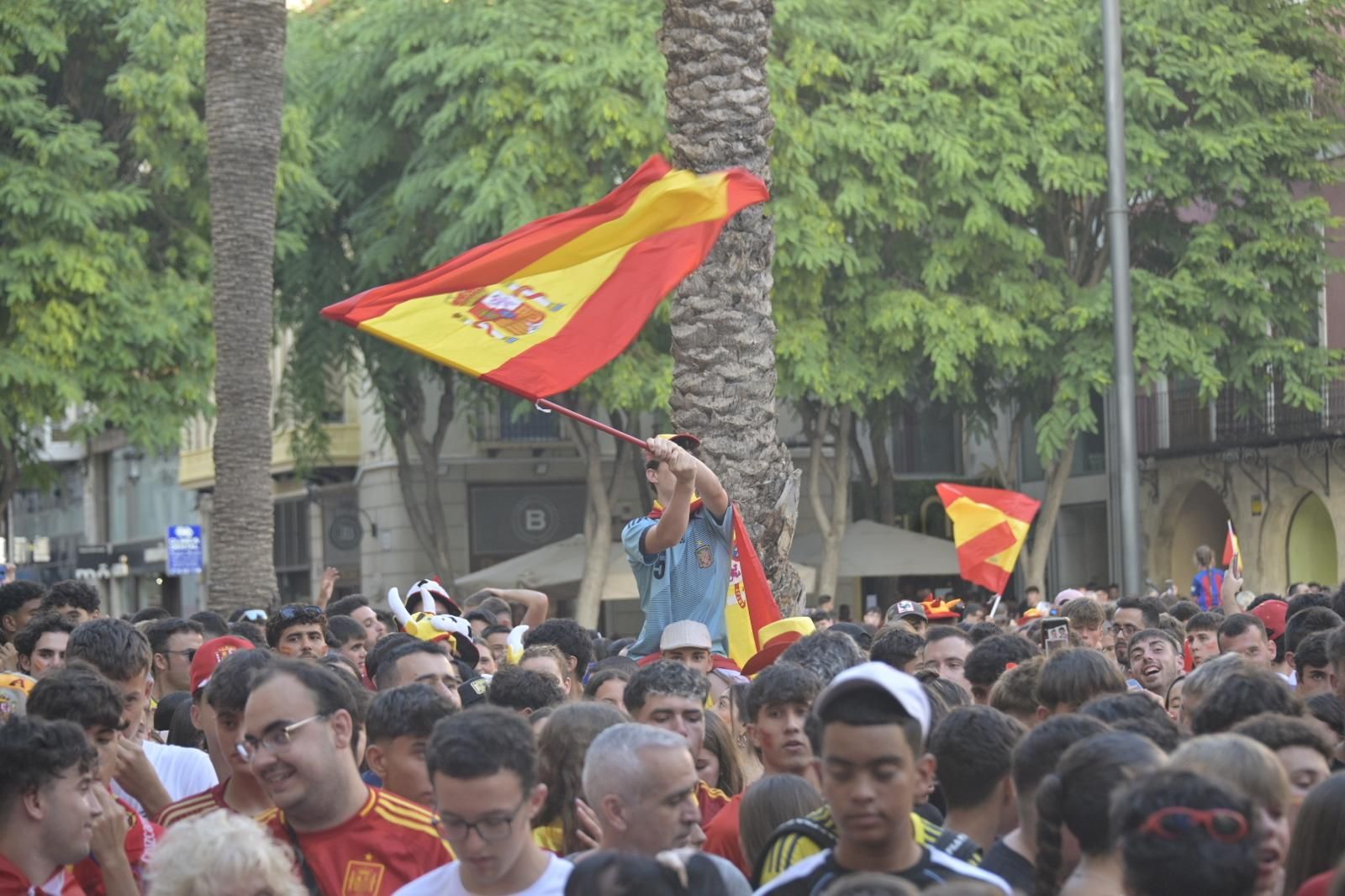 España- Inglaterra: La provincia de Alicante se prepara para la final