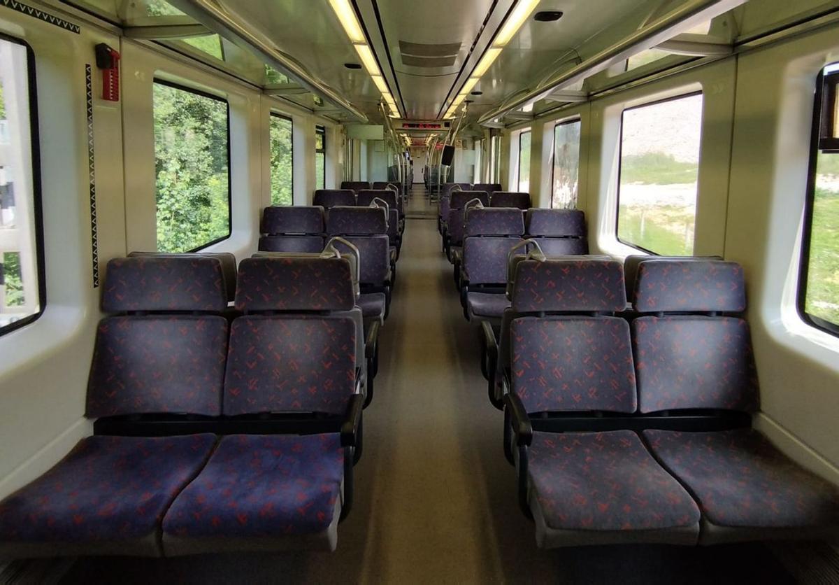 El tren del siglo XXI se atasca en la línea Gijón-Laviana: los nuevos ...
